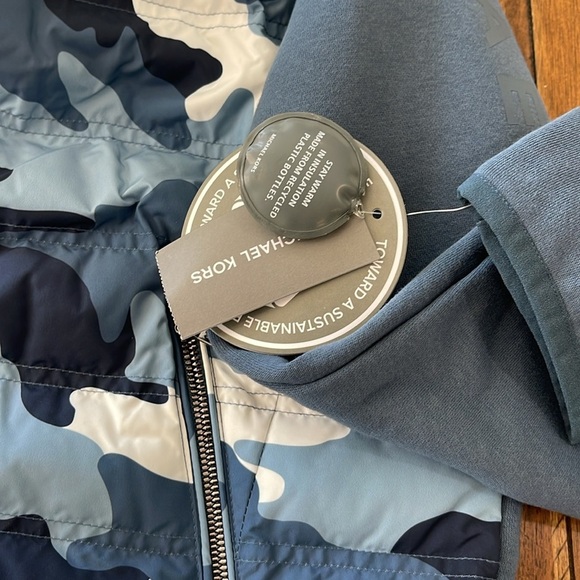 NEW MICHAEL KORS MENS Camo Quilted Nylon Hooded puffer Jacket XL vest blue NWT - Picture 10 of 17